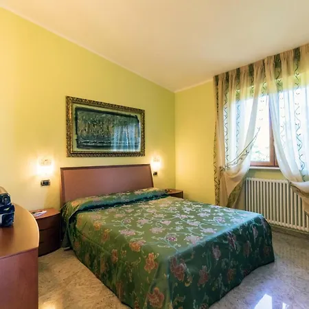 Agave מלון דירות 4*