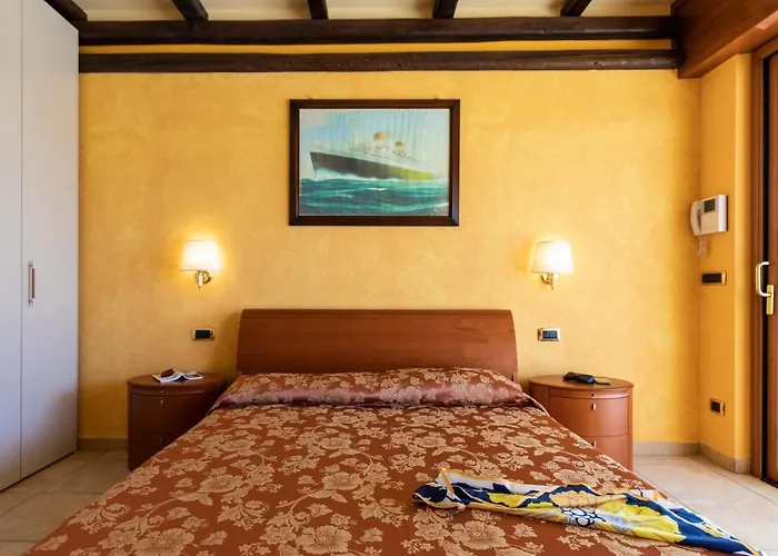 Agave מלון דירות