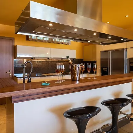 Agave Lägenhetshotell 4*